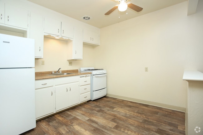 One Bedroom, One Bathroom