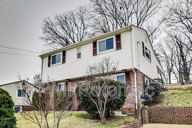 Photo - 7422 Parkwood St