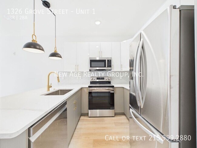 Photo - 1326 Grove St Unidad 1