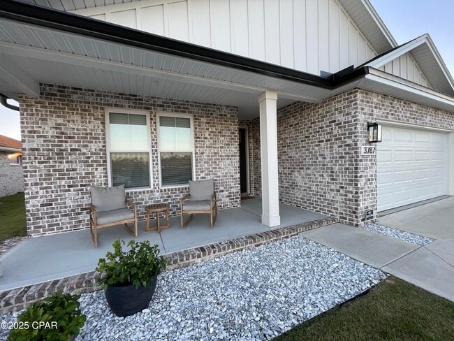 Photo - 3787 Basal St Casa