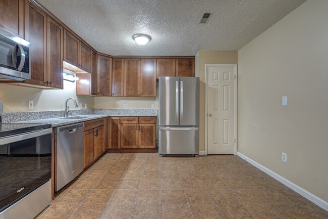 135 Clover Valley Cir
