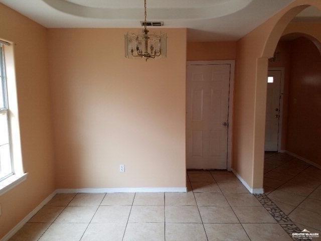Photo - 13 Kingsborough Ave