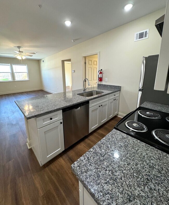 Photo - STRAIGHTfpg3251 Unidad G136