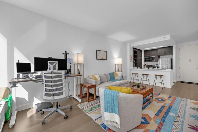 Photo - 10 Hanover Square Unidad SI FL15-ID1076253P