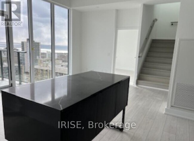 Photo - 270 Dufferin St Unité PH06