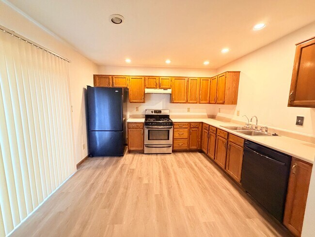 2160 Galaxy Dr