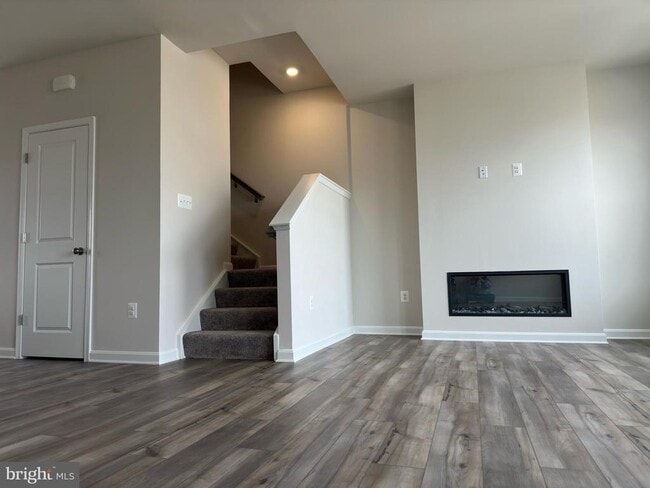 Photo - 19 Winterplace Dr