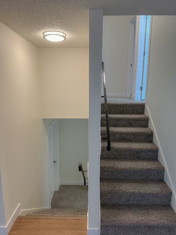 Photo - 515 N Sommer Rd