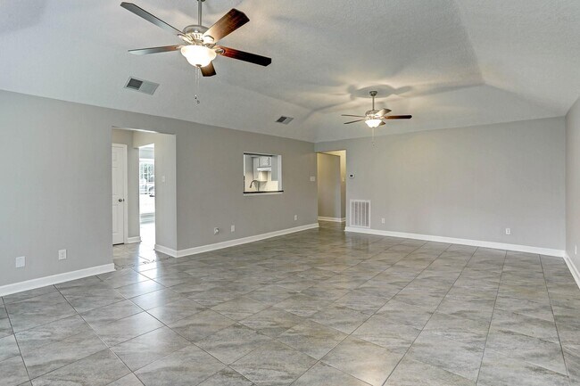Photo - 1211 Diablo Dr