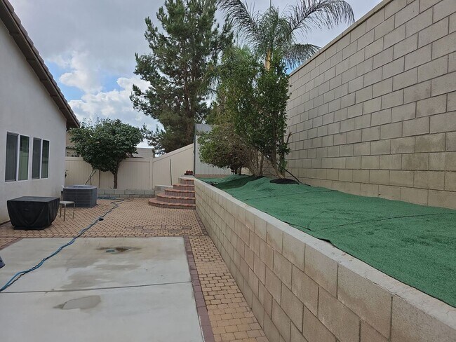 Photo - Beautiful Solar Home in Jurupa Valley Avai...