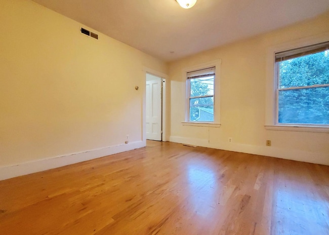 Photo - 17 Bay St Unidad 2L