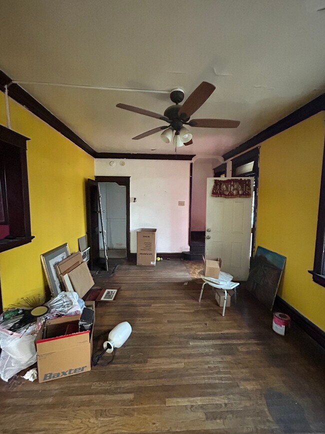 Photo - 5479 Claxton Ave