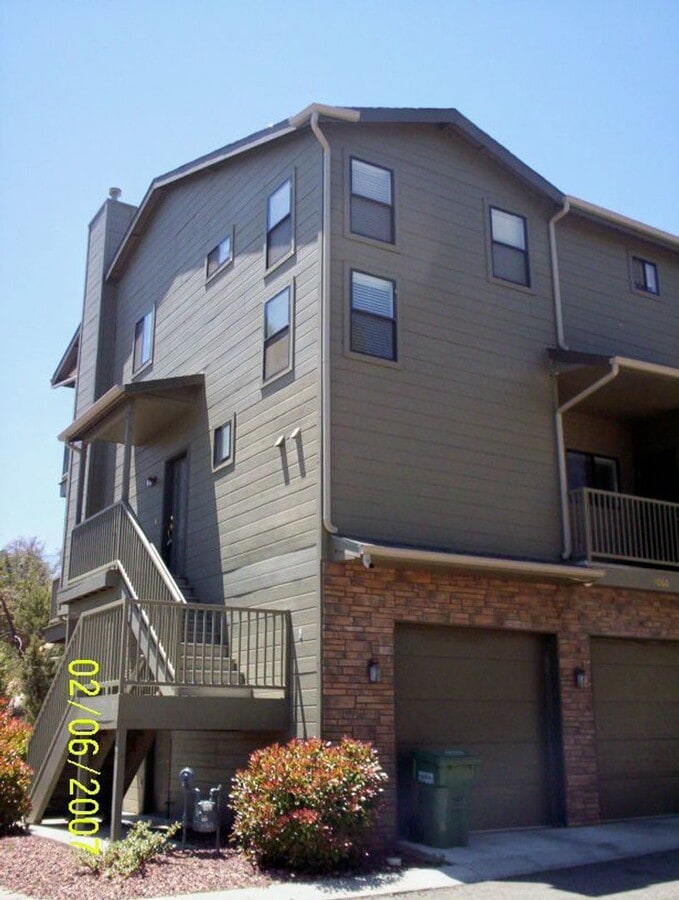 3 bed 3 bath Townhome in Boulder Park - 3 bed 3 bath Townhome in Boulder Park