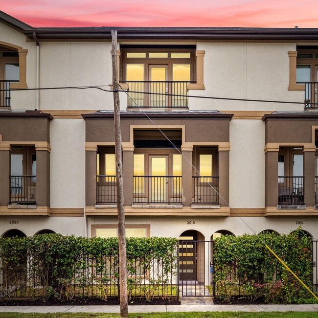 Building Photo - 2018 McIlhenny St