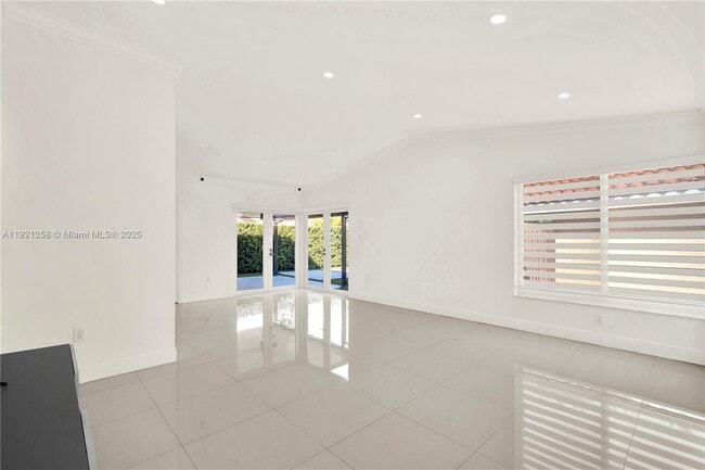 Photo - 11377 SW 74th St