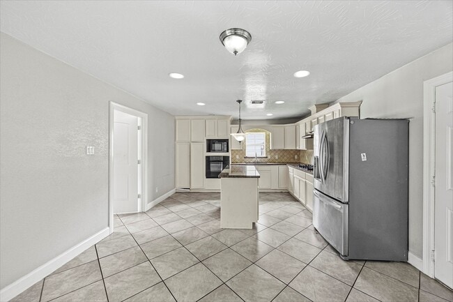 Photo - 1209 Dogwood Dr