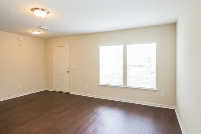 Photo - 150 Bedstone Drive