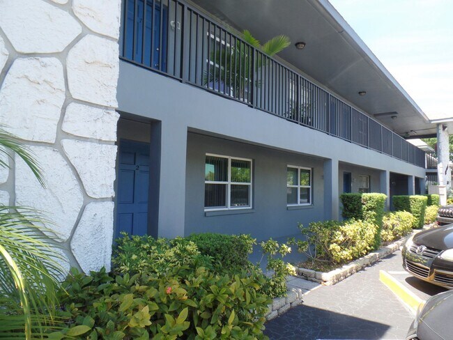 Photo - Spacious one-bedroom near Pinellas Trail and Azalea Rec area