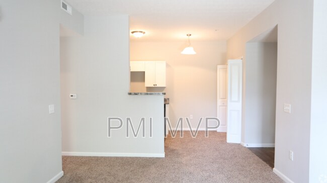 Photo - 858 Taylor Station Rd Unidad 858 202