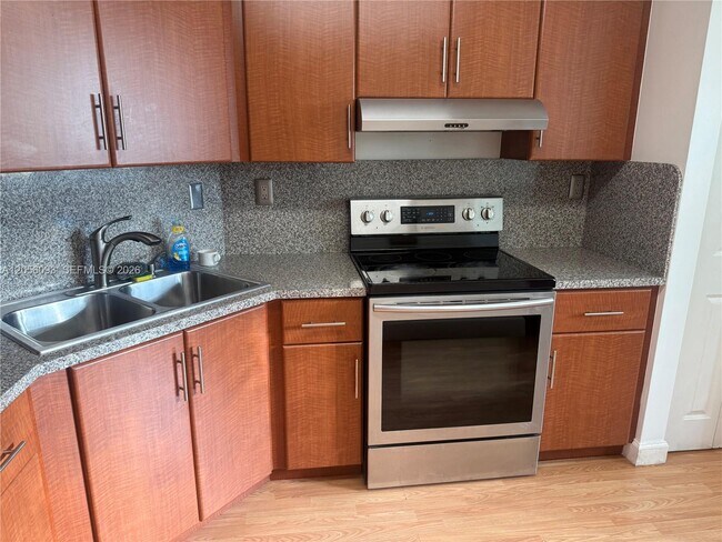 Photo - 10010 Hammocks Blvd Unit 203-2