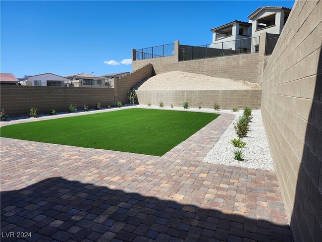 Photo - 2383 Open Valley St