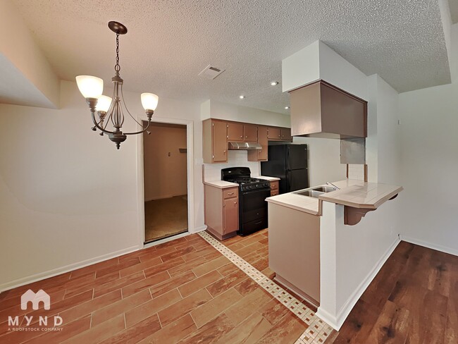 Photo - 5204 Regency Cove