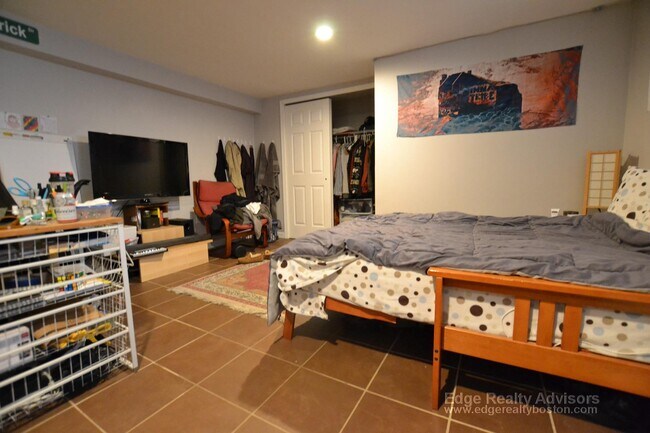 Photo - 34 Long Ave Unit 1