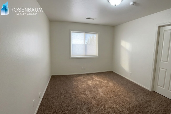 Photo - Charming 2 bedrooms 1-bathroom unit in Prescott
