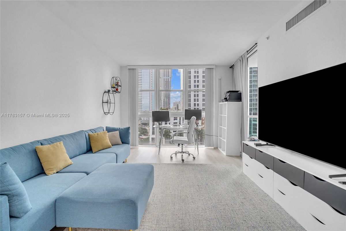 Photo - 500 NE 29th St Condo