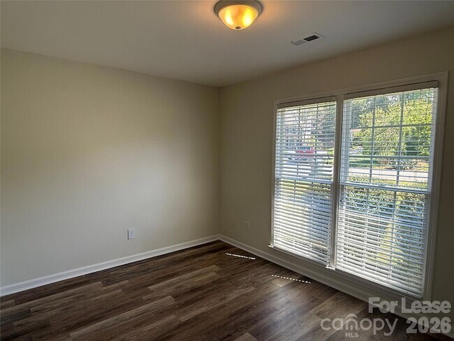 Photo - 3660 Lake Spring Ave NW