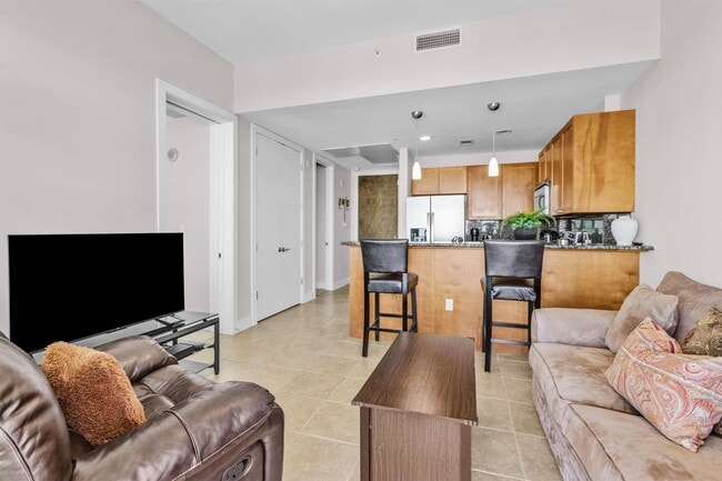 Photo - 500 Seawall Blvd Unidad 1105