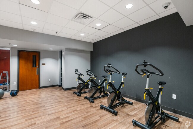 Cycle Room