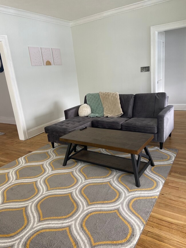 Photo - 3367 E Scarborough Rd Unit 3367