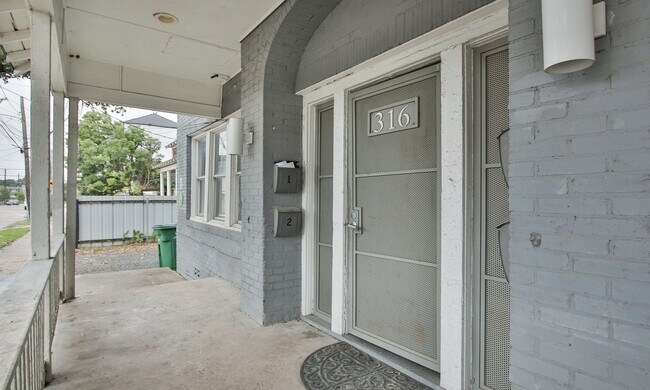316 Eastwood St Unit 316-1
