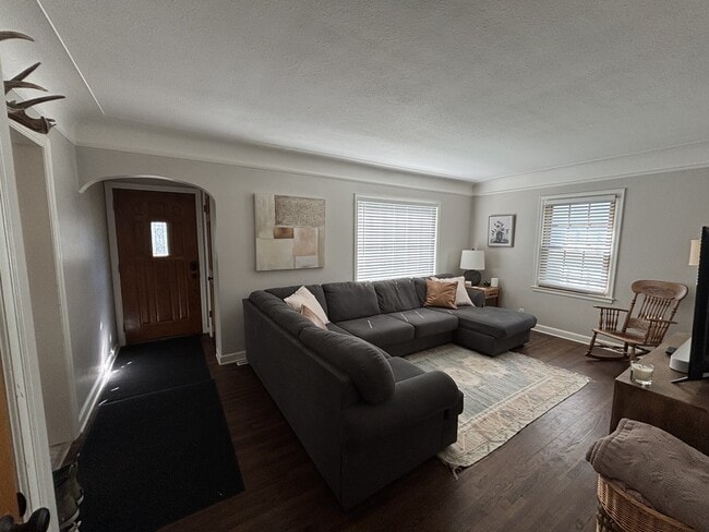 Photo - 3132 Edgewood Ave S