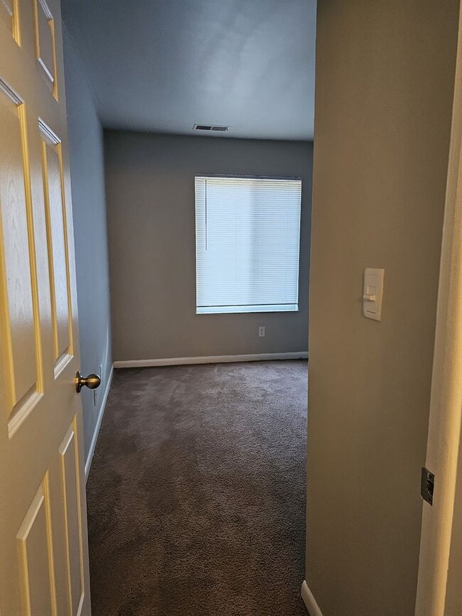 Hillcrest Apartments