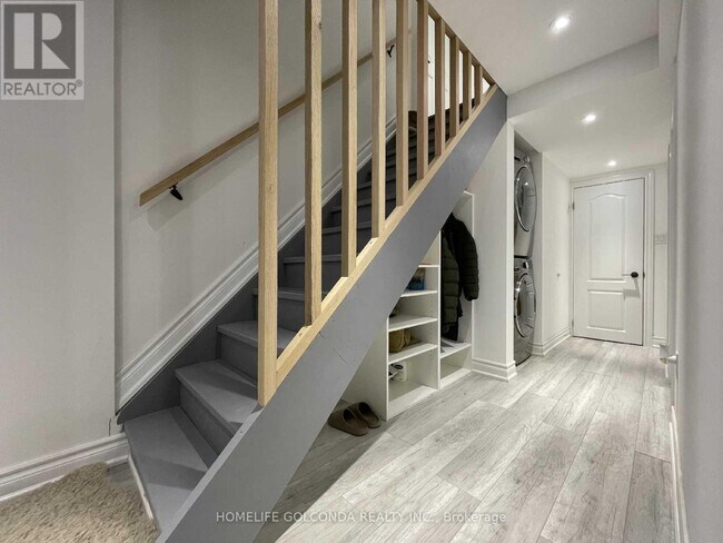 Photo - 66 Antique Dr