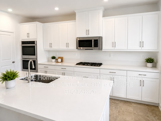 Photo - 16750 Yarrow Ln
