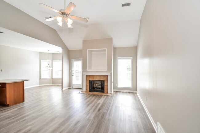 Photo - 964 Cully Rd