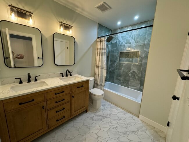 Photo - 7476 E Arkansas Ave