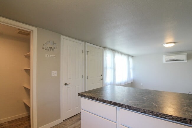 Photo - 2 Bed, 1 Bath House in Central Richland