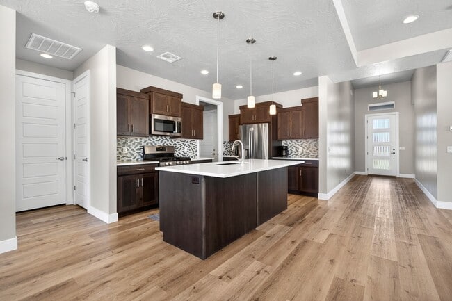 Photo - 1478 W 540 N
