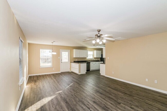 Photo - 4606 Canadian River Ct