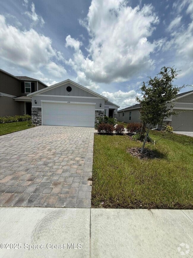 Building Photo - 3739 Grappler Cir SE Rental