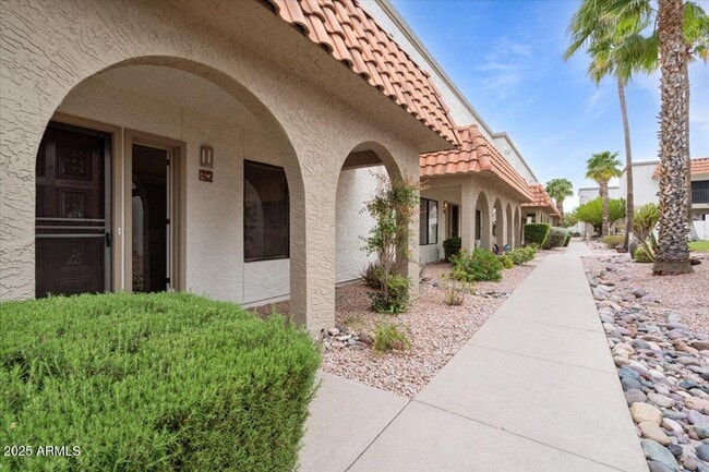 Building Photo - 16510 E Palisades Blvd Rental