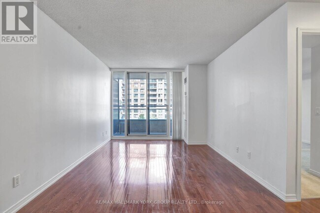 Photo - 310 Red Maple Rd Unit 407