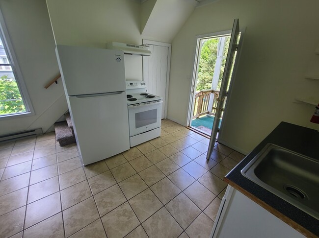 Photo - 134 E College Ave Unit B