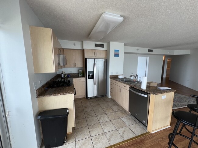 Photo - 1720 Maple Ave Unit 2440