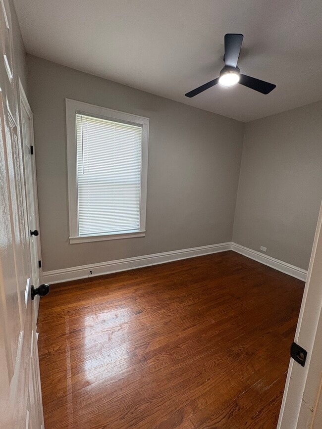 Photo - 9331 S Evans Ave