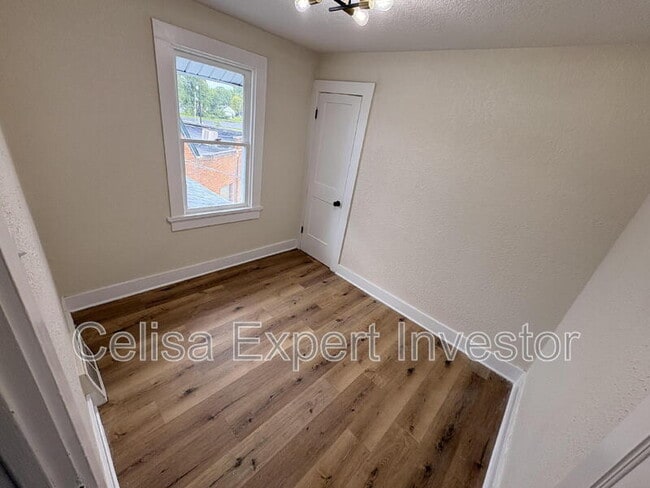 Photo - 2604 Sherman Blvd Unit #3